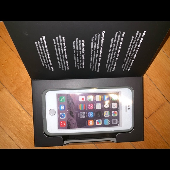 Life Proof iPhone Case - Picture 2 of 4